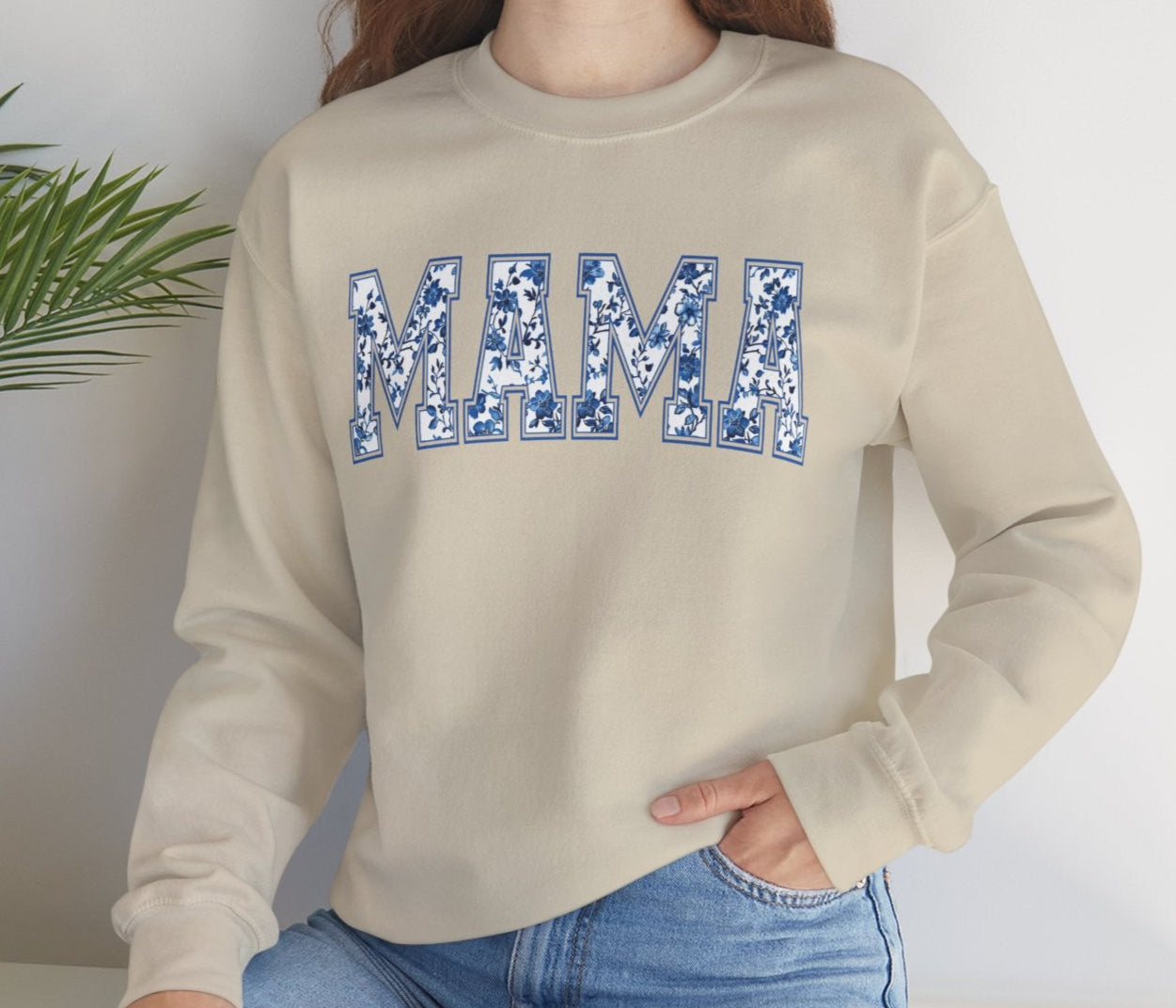 Mama Crewneck Sweatshirt