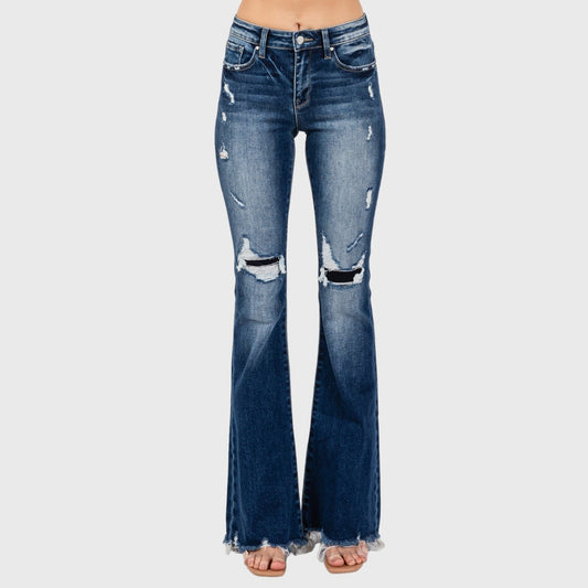 Shawnee Destroyed Patched Mid Rise w/Frayed Hem