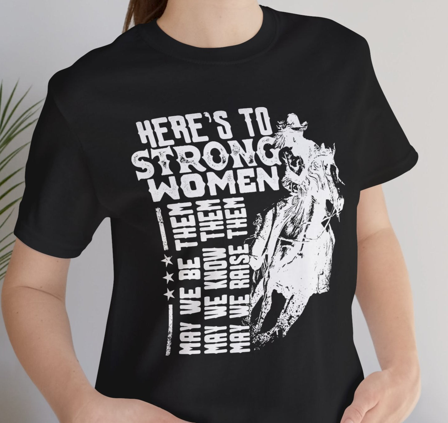 Strong Women Tee in Black/White