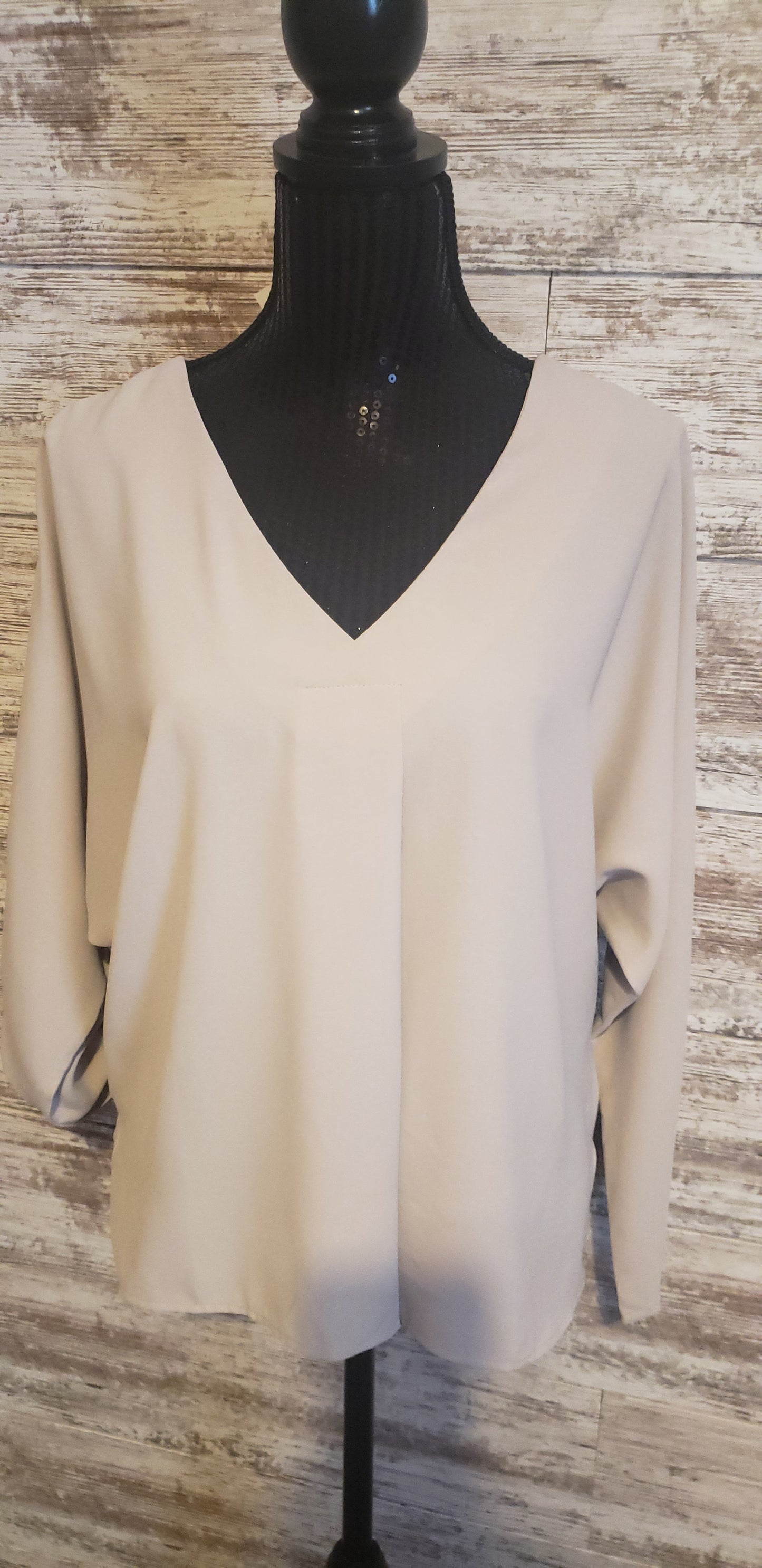 Haylee V-Neck 3/4 sleeve Blouse